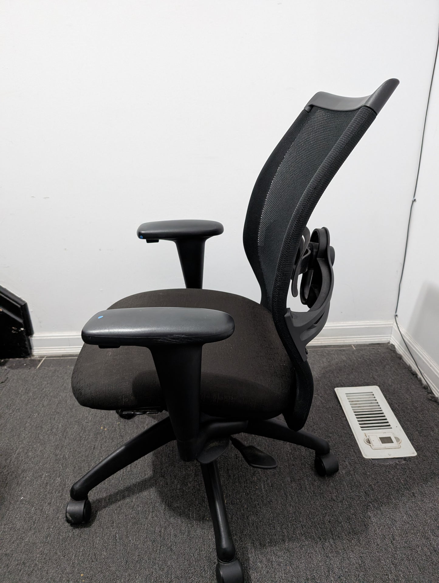 Haworth Improv Tag Office Chair