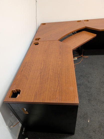 L-Shaped Executive Office Desk with Keyboard Tray