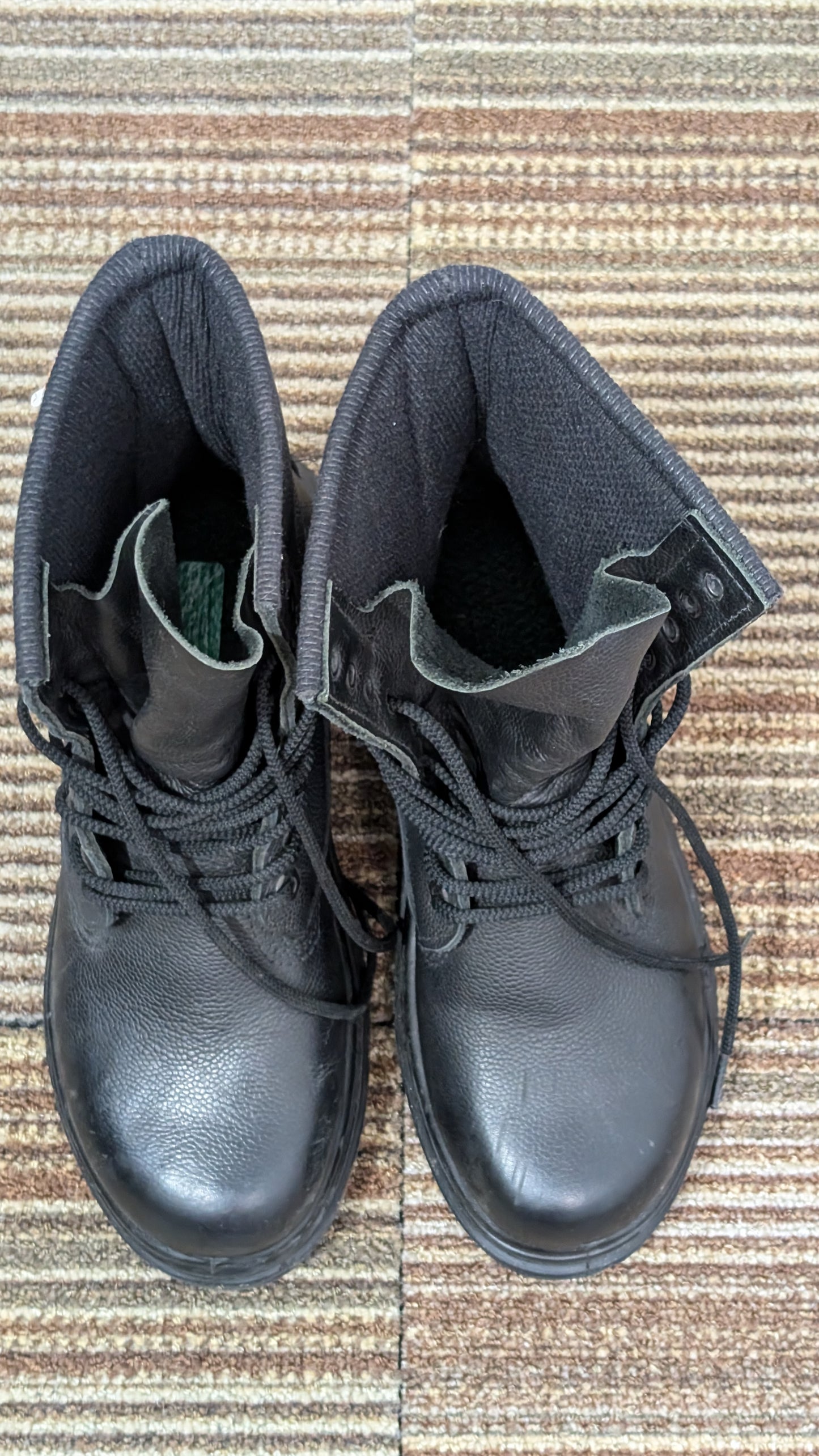 Oil and Acid Resistant Steel-toe boot